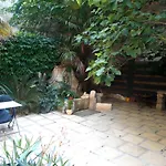 Logis De La Meschaussee, Dans Donjon Du Xie Siecle Kwatera prywatna *