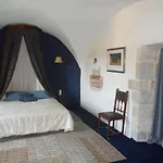 Chateau-donjon Du Xie Siecle Logis De La Meschaussee * Canet (Aude)