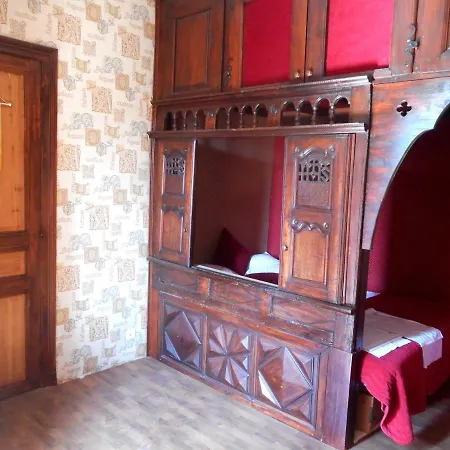 Logis De La Meschaussee, Dans Donjon Du Xie Siecle
